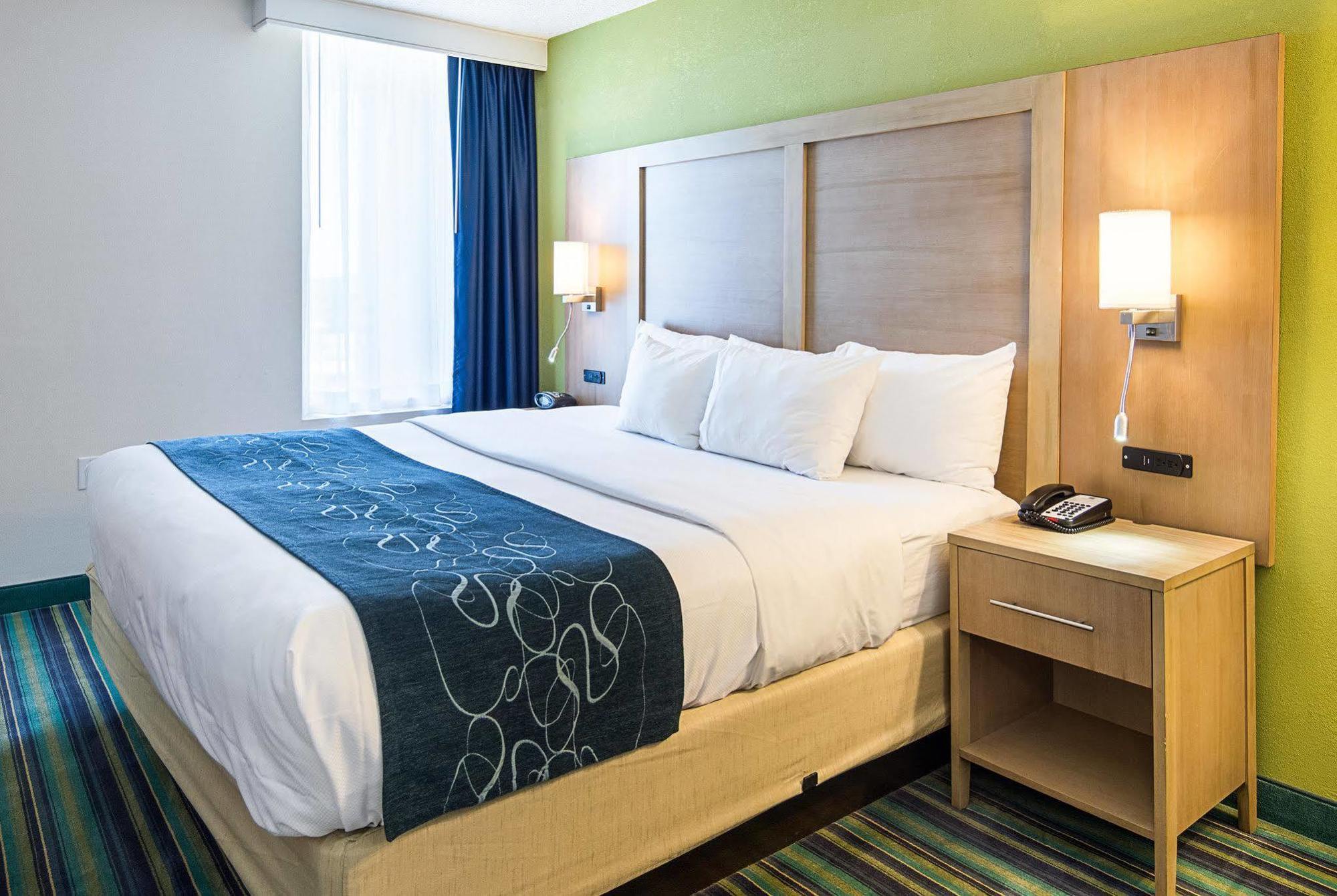 Comfort Suites Beachfront Virginia Beach Exterior foto